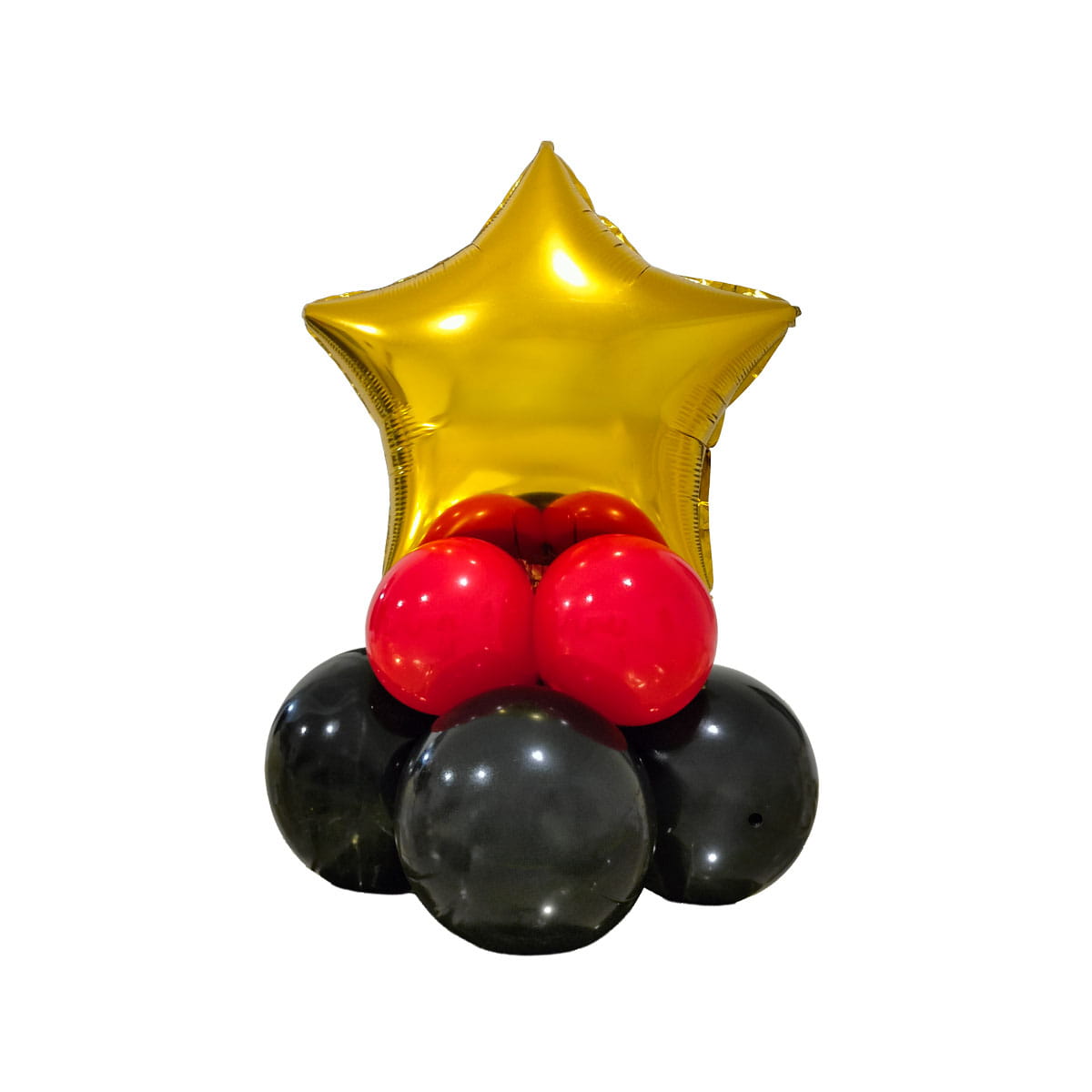 Arreglo de Globo estrella dorada y base de globos en colores rojo y negro.